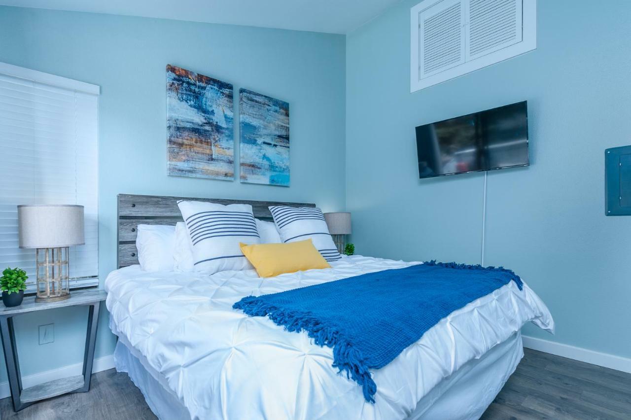 Апартаменты Oceanview Escape At Birch Bay With Indoor Pool & Hot Tub Блейн Экстерьер фото