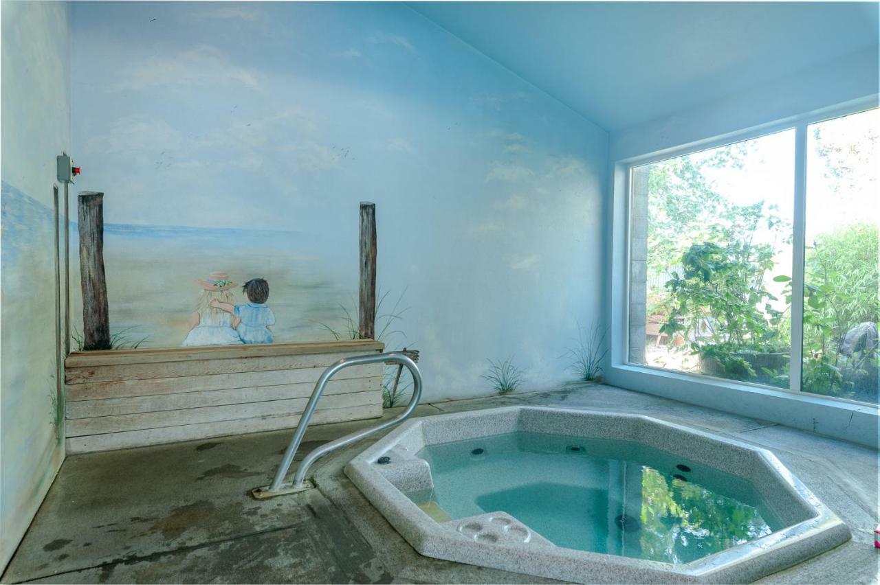 Апартаменты Oceanview Escape At Birch Bay With Indoor Pool & Hot Tub Блейн Экстерьер фото